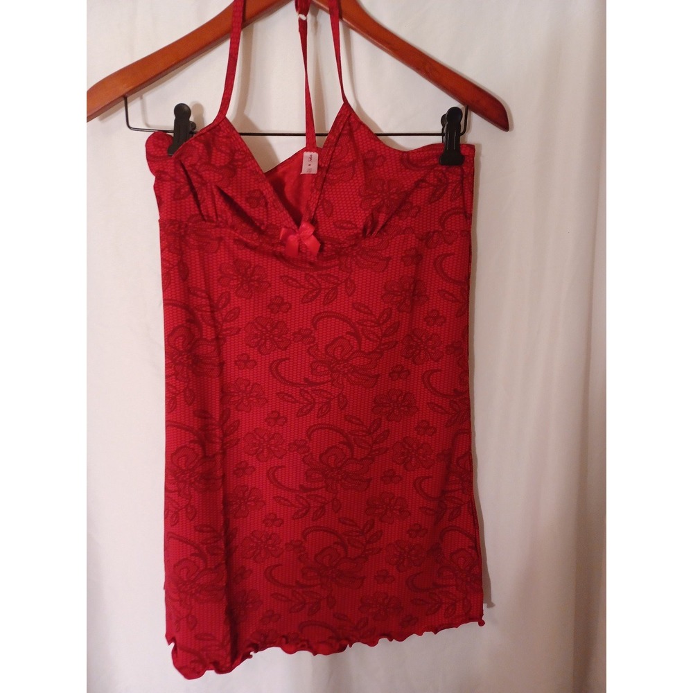 Red Lace Monteau‎ Halter top